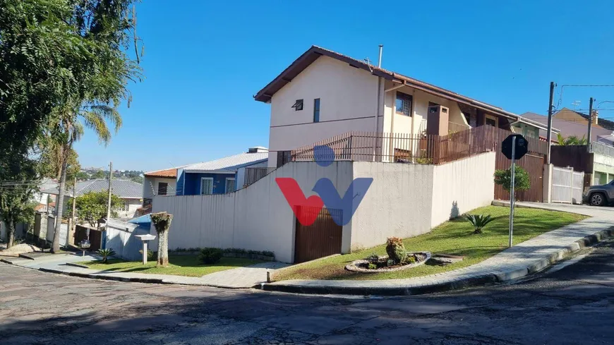 Foto 1 de Casa de Condomínio com 4 Quartos à venda, 100m² em Guabirotuba, Curitiba