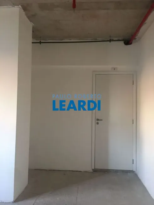 Foto 1 de Sala Comercial à venda, 33m² em Centro, Arujá