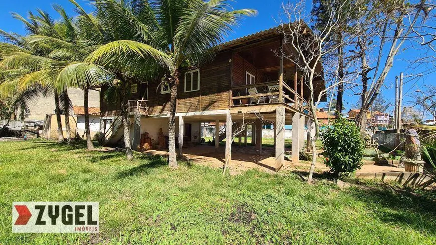 Foto 1 de Casa de Condomínio com 3 Quartos à venda, 300m² em Ponta Negra, Maricá