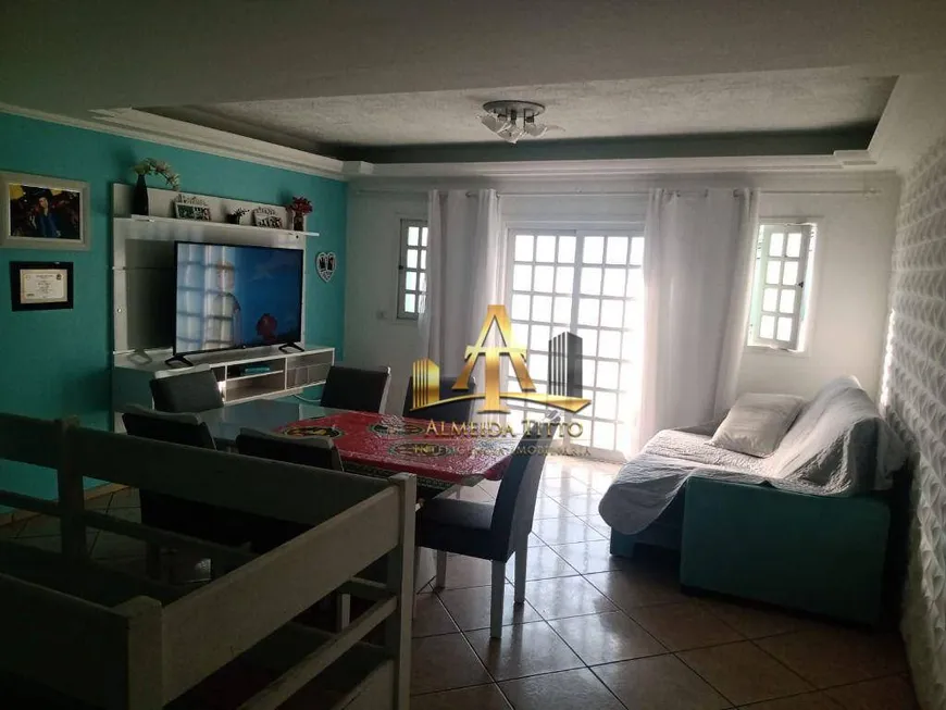 Foto 1 de Casa com 3 Quartos à venda, 160m² em Vila Sul Americana, Carapicuíba