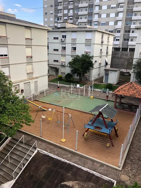 Foto 1 de Apartamento com 3 Quartos à venda, 70m² em Cristo Redentor, Porto Alegre