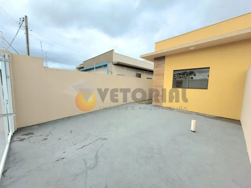 Foto 1 de Casa com 2 Quartos à venda, 64m² em GOLFINHO, Caraguatatuba