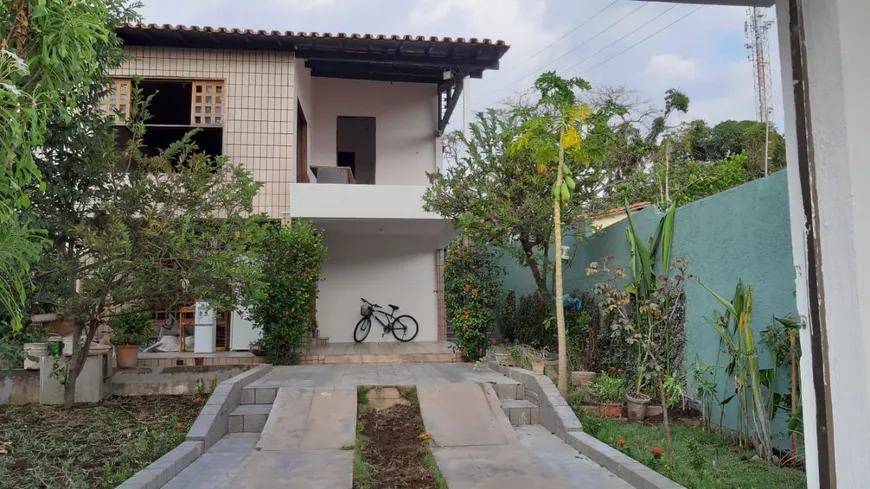 Foto 1 de Casa com 8 Quartos à venda, 480m² em Primavera, Teresina