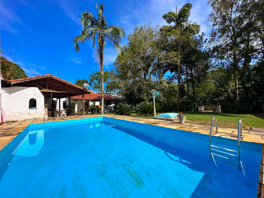 Foto 1 de Casa com 3 Quartos à venda, 818m² em , Guararema