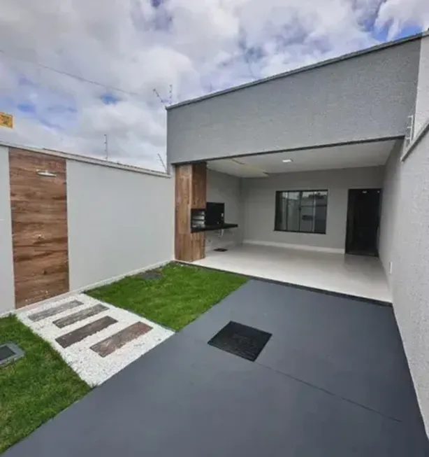 Foto 1 de Casa com 2 Quartos à venda, 130m² em Jardim Califórnia, Barueri