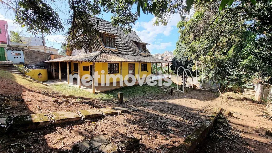 Foto 1 de Casa com 3 Quartos à venda, 300m² em Nacional, Contagem