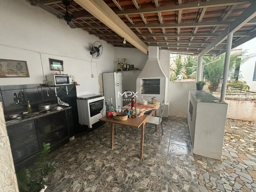 Foto 1 de Casa com 3 Quartos à venda, 136m² em Nova Piracicaba, Piracicaba