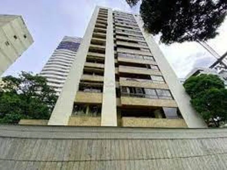 Foto 1 de Apartamento com 4 Quartos à venda, 217m² em Graças, Recife