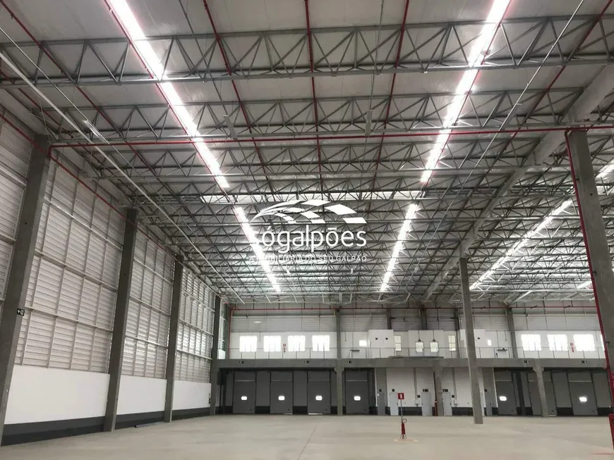 Foto 1 de Galpão/Depósito/Armazém para alugar, 1086m² em Cidade Industrial, Contagem