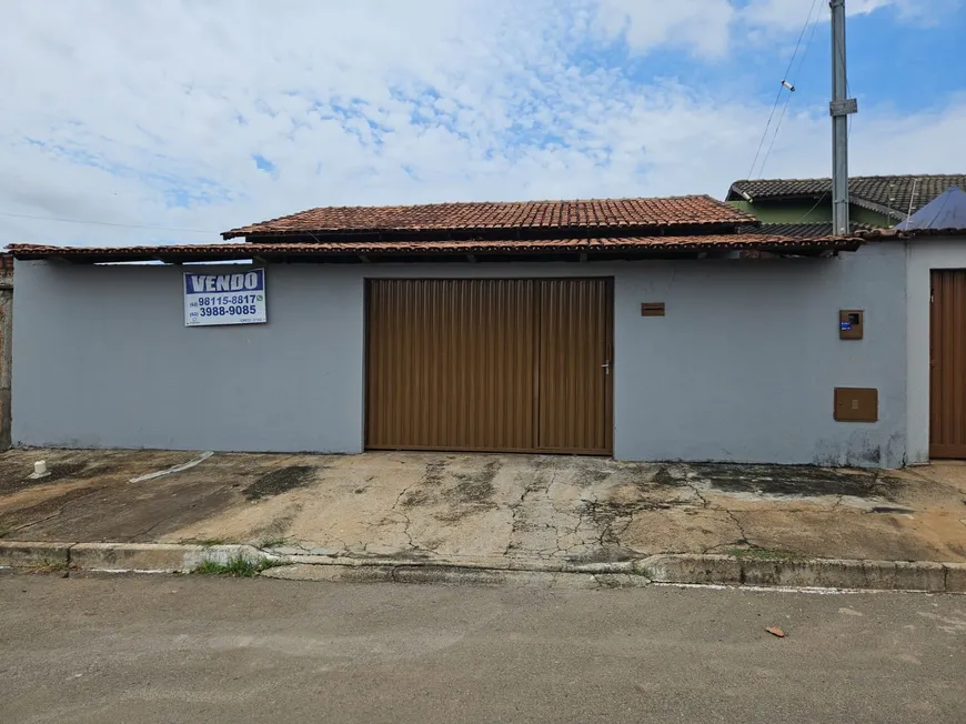 Foto 1 de Casa com 3 Quartos à venda, 200m² em Residencial Eli Forte, Goiânia