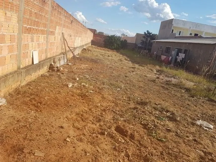 Foto 1 de Lote/Terreno à venda, 242m² em Fundacao Casas Populares Salvador Filardi, Bauru