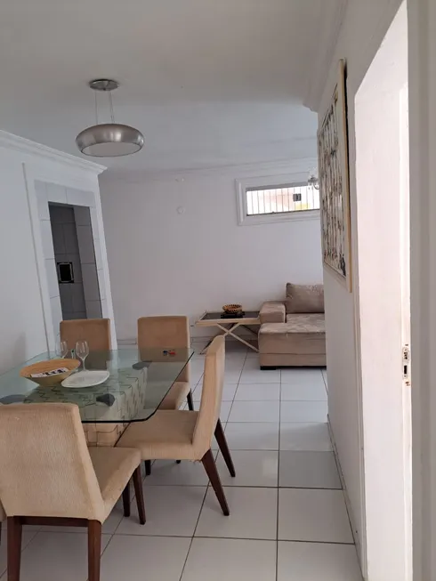 Foto 1 de Apartamento com 3 Quartos para alugar, 97m² em Calhau, São Luís