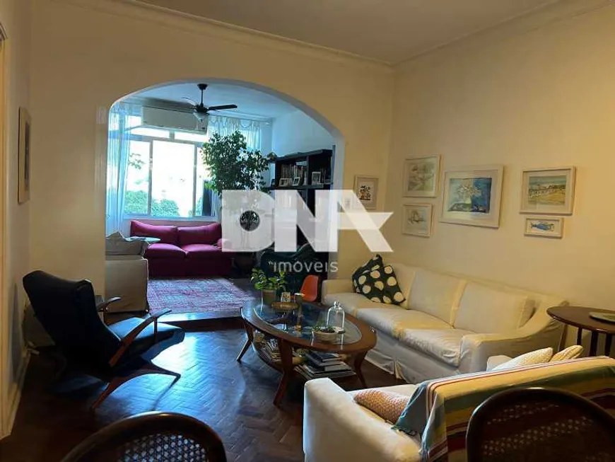 Foto 1 de Apartamento com 3 Quartos à venda, 135m² em Humaitá, Rio de Janeiro
