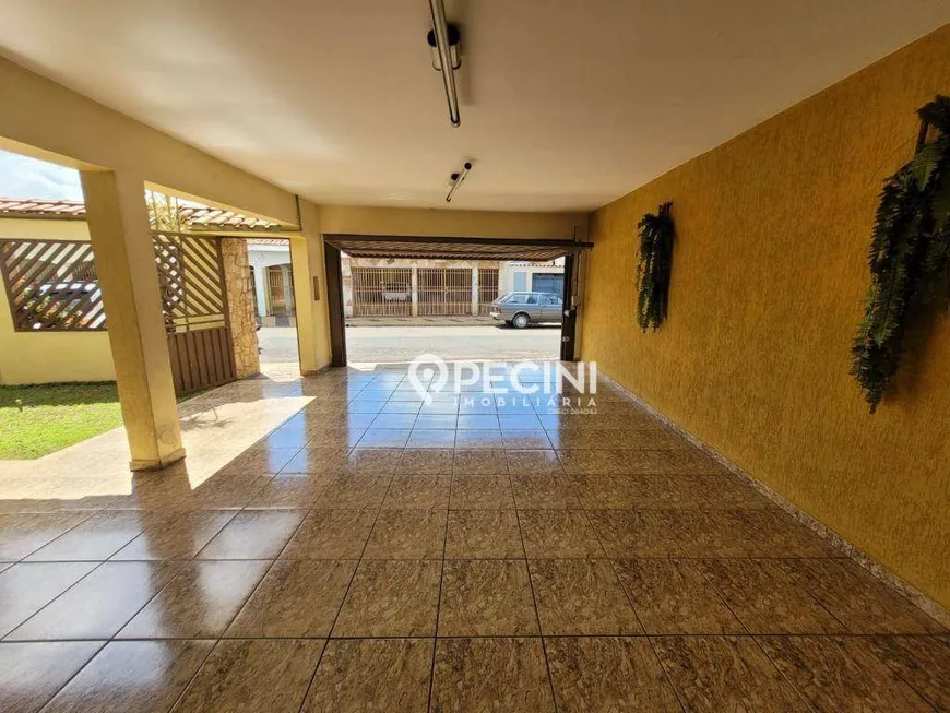 Foto 1 de Casa com 4 Quartos à venda, 195m² em Vila Martins, Rio Claro