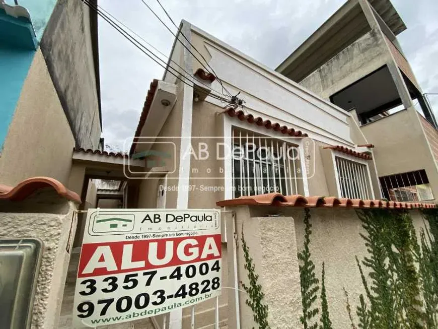 Foto 1 de Casa com 3 Quartos para alugar, 78m² em Magalhães Bastos, Rio de Janeiro