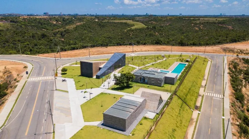 Foto 1 de Lote/Terreno à venda, 602m² em Guaxuma, Maceió