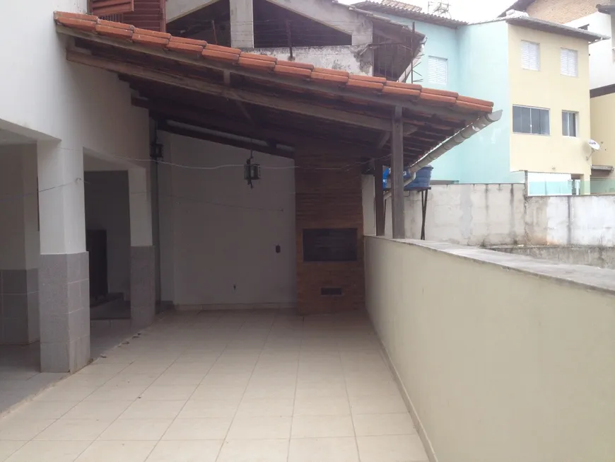 Foto 1 de Casa com 4 Quartos à venda, 276m² em Caiçaras, Belo Horizonte