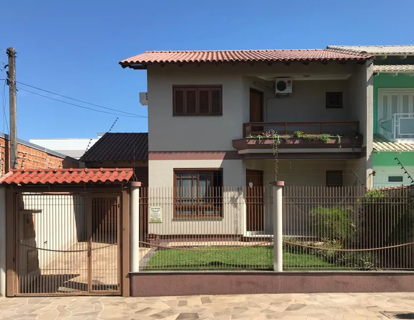 Foto 1 de Sobrado com 3 Quartos à venda, 180m² em Estância Velha, Canoas