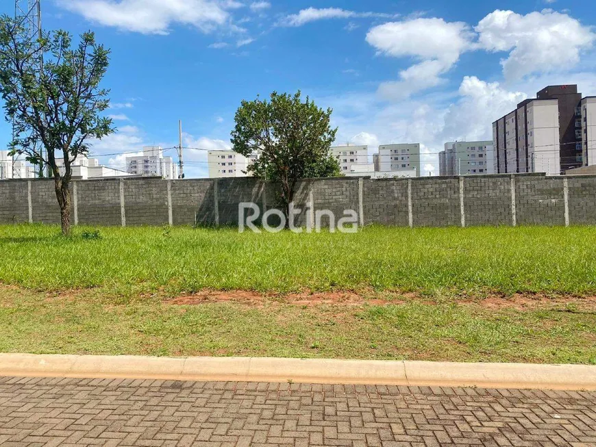 Foto 1 de Lote/Terreno à venda, 455m² em Jardim Botânico, Uberlândia