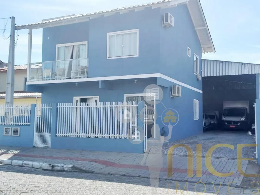 Foto 1 de Casa com 2 Quartos à venda, 264m² em São Vicente, Itajaí