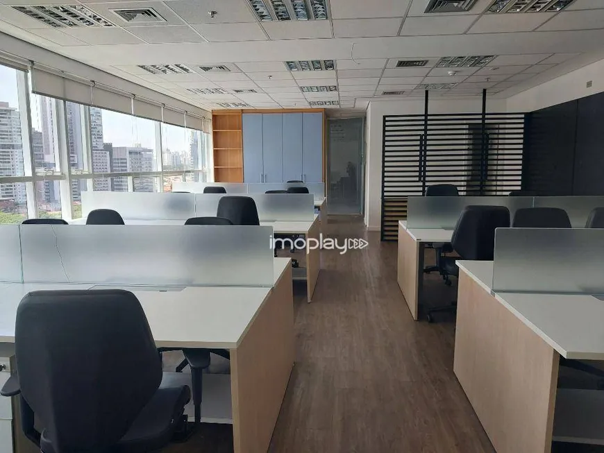 Foto 1 de Sala Comercial para alugar, 122m² em Jardim das Acacias, São Paulo