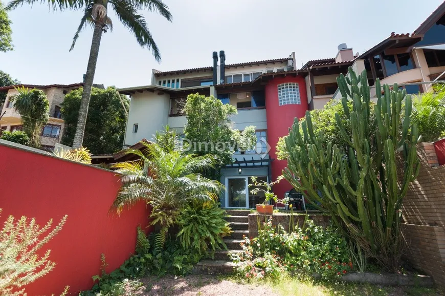 Foto 1 de Casa com 3 Quartos à venda, 227m² em Jardim Isabel, Porto Alegre