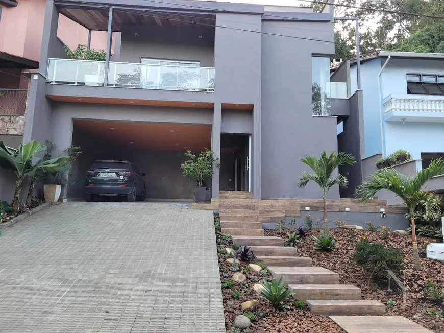 Foto 1 de Casa com 3 Quartos à venda, 460m² em Arujá Country Club, Arujá