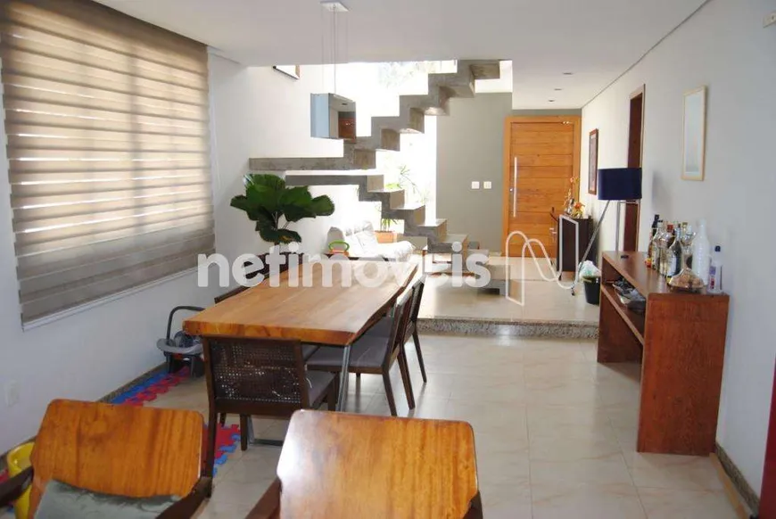 Foto 1 de Casa com 5 Quartos à venda, 320m² em Trevo, Belo Horizonte