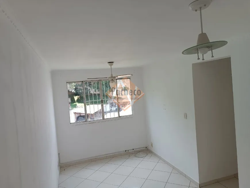 Foto 1 de Apartamento com 2 Quartos à venda, 49m² em Quitaúna, Osasco