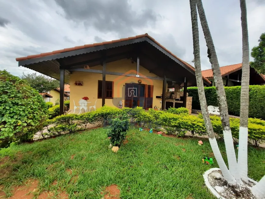 Foto 1 de Casa de Condomínio com 3 Quartos à venda, 120m² em Pinhal, Cabreúva