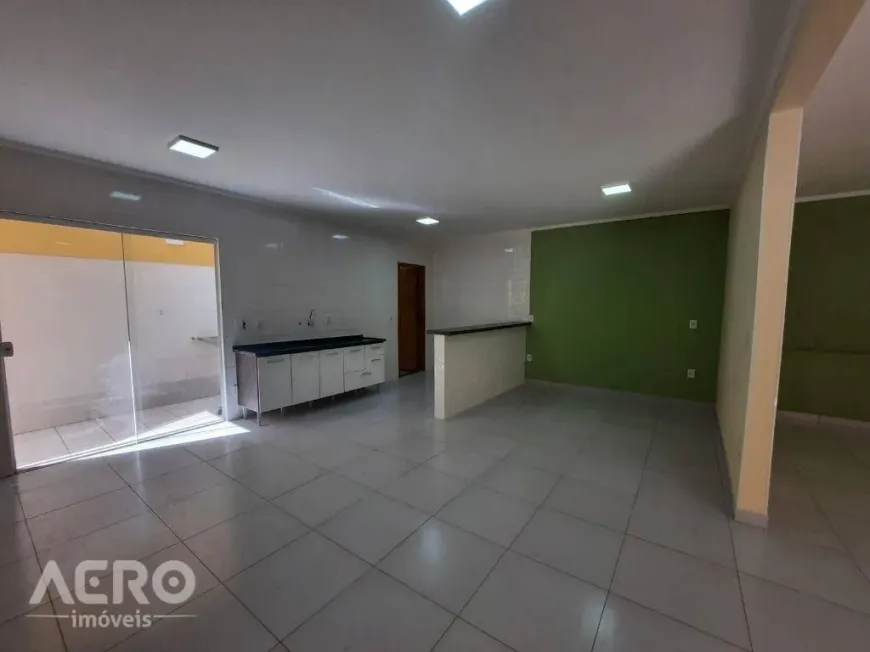 Foto 1 de Casa com 3 Quartos à venda, 170m² em Núcleo Residencial Presidente Geisel, Bauru