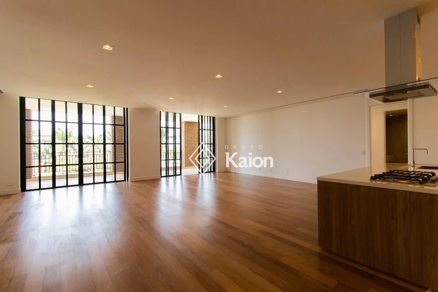 Foto 1 de Apartamento com 3 Quartos à venda, 345m² em , Porto Feliz