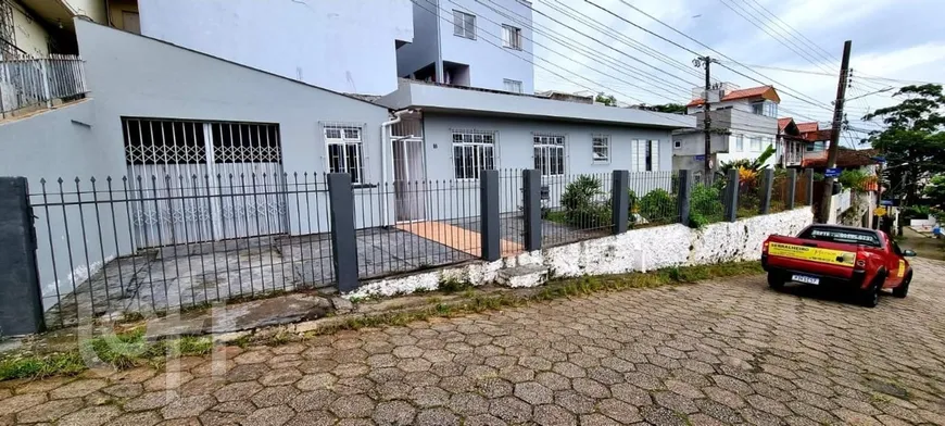 Foto 1 de Casa com 3 Quartos à venda, 108m² em Trindade, Florianópolis