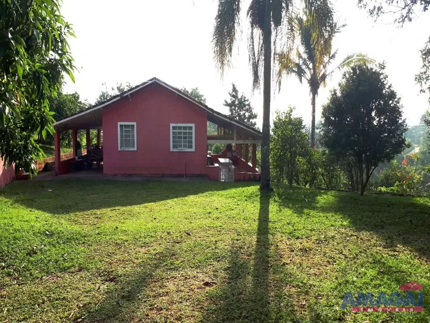 Foto 1 de Fazenda/Sítio com 2 Quartos à venda, 192m² em , Santa Branca