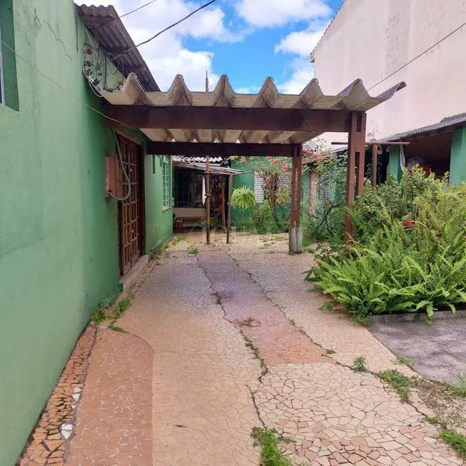 Foto 1 de Casa com 2 Quartos à venda, 75m² em Jardim Santo Antonio, Santo André