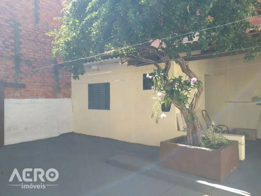 Foto 1 de Casa com 2 Quartos à venda, 150m² em Jardim Vânia Maria, Bauru