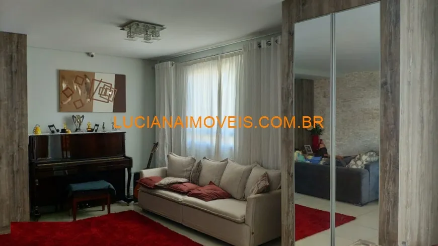 Foto 1 de Apartamento com 3 Quartos à venda, 298m² em Vila Ipojuca, São Paulo