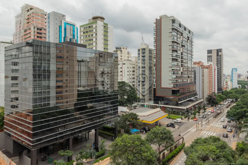 Foto 1 de Apartamento com 3 Quartos à venda, 118m² em Jardim América, São Paulo