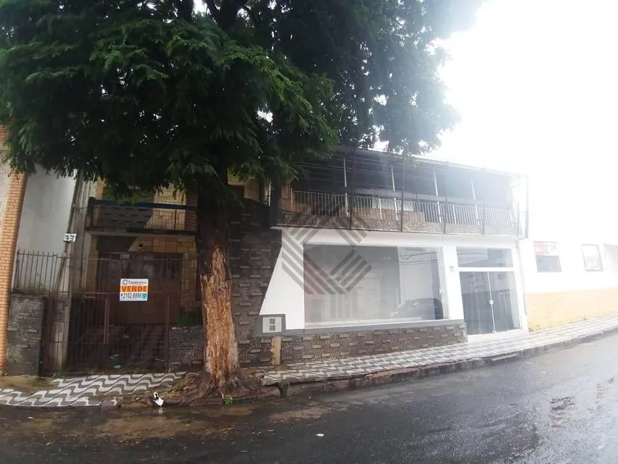 Foto 1 de Sobrado com 3 Quartos à venda, 212m² em Jardim Santa Rosalia, Sorocaba