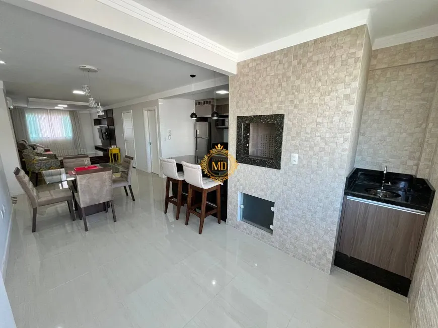 Foto 1 de Apartamento com 2 Quartos para alugar, 90m² em Centro, Balneário Camboriú
