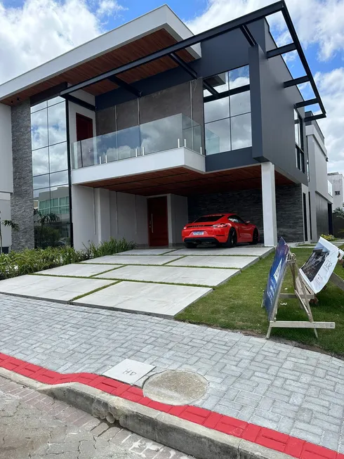 Foto 1 de Casa de Condomínio com 5 Quartos à venda, 420m² em Jardim Tavares, Campina Grande