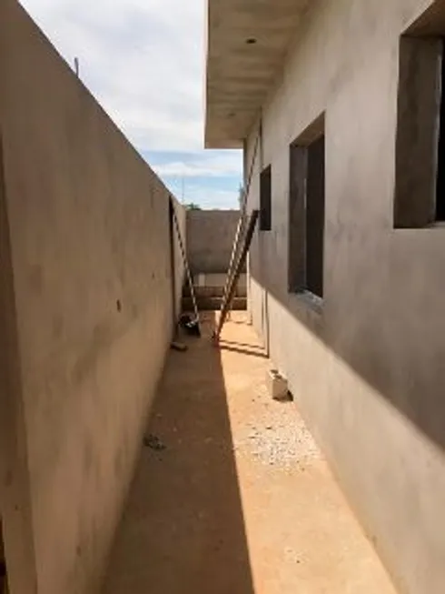 Foto 1 de Casa de Condomínio com 4 Quartos à venda, 210m² em Guedes, Jaguariúna