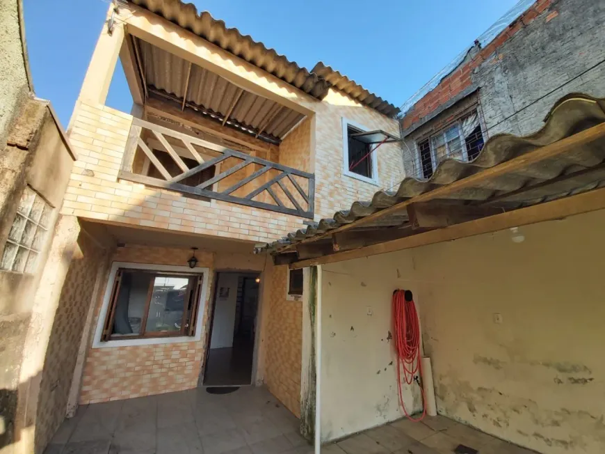 Foto 1 de Casa com 2 Quartos à venda, 99m² em Hípica, Porto Alegre