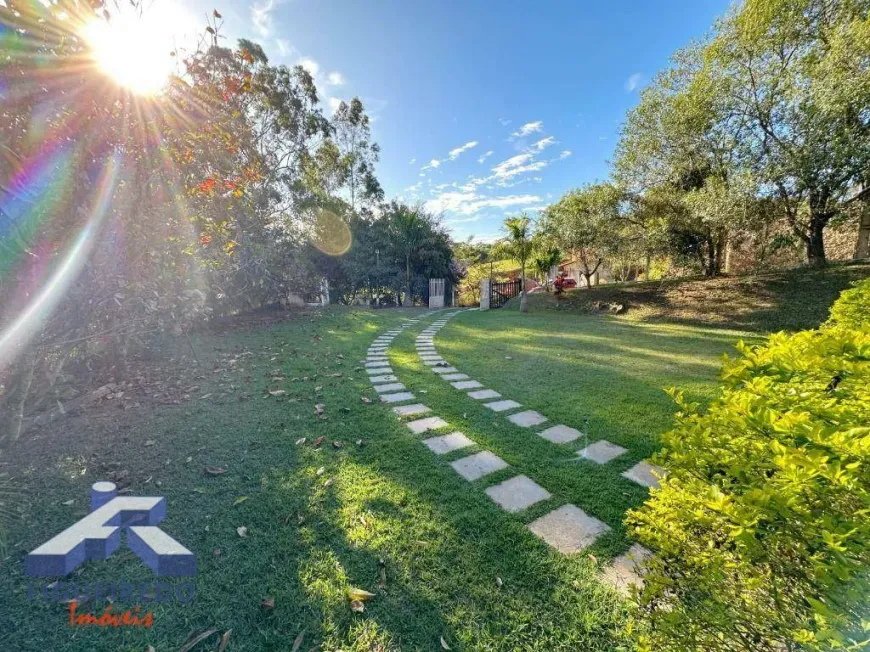 Foto 1 de Fazenda/Sítio com 3 Quartos à venda, 5000m² em Zona Rural, Tatuí