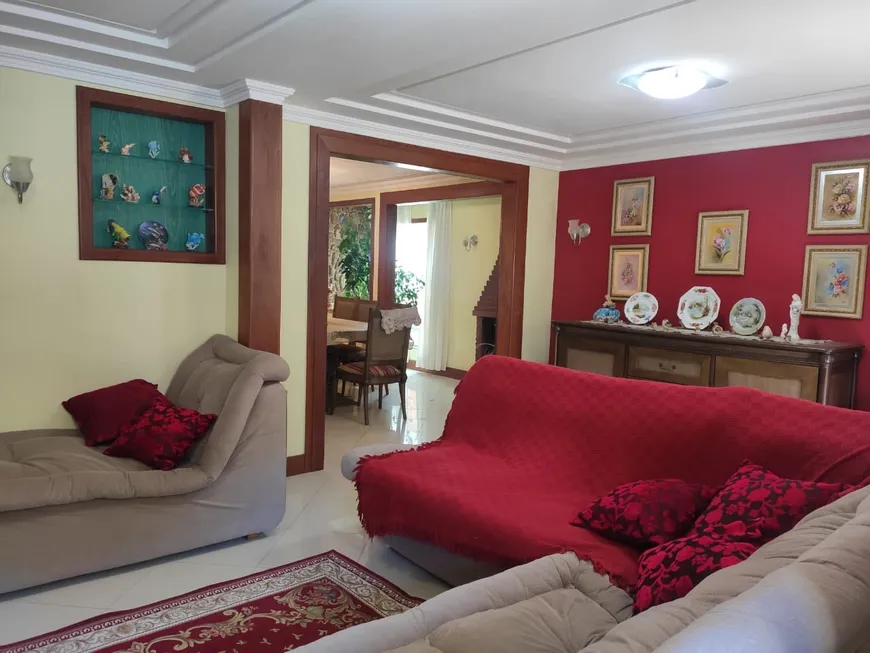 Foto 1 de Casa com 5 Quartos à venda, 347m² em Santa Isabel, Domingos Martins