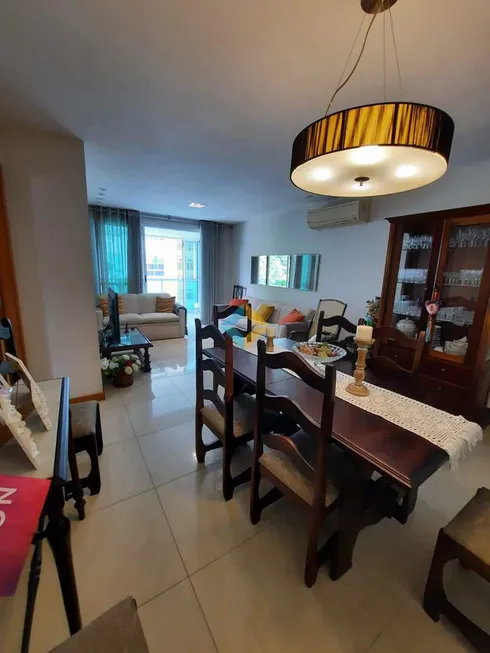 Foto 1 de Apartamento com 3 Quartos à venda, 125m² em São Francisco, Niterói