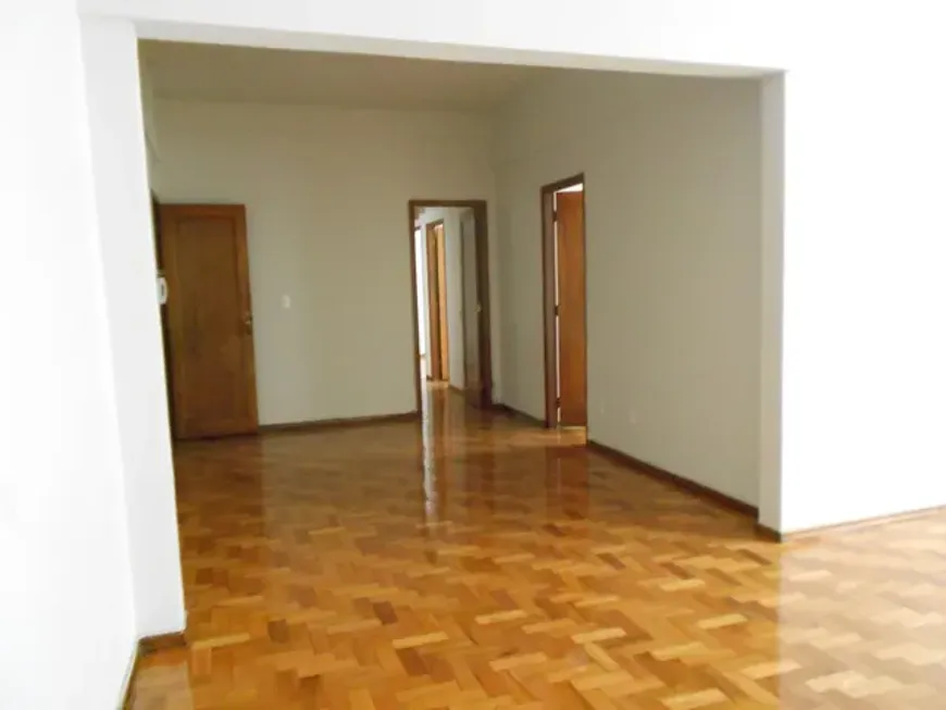 Foto 1 de Apartamento com 1 Quarto à venda, 140m² em Centro, Belo Horizonte