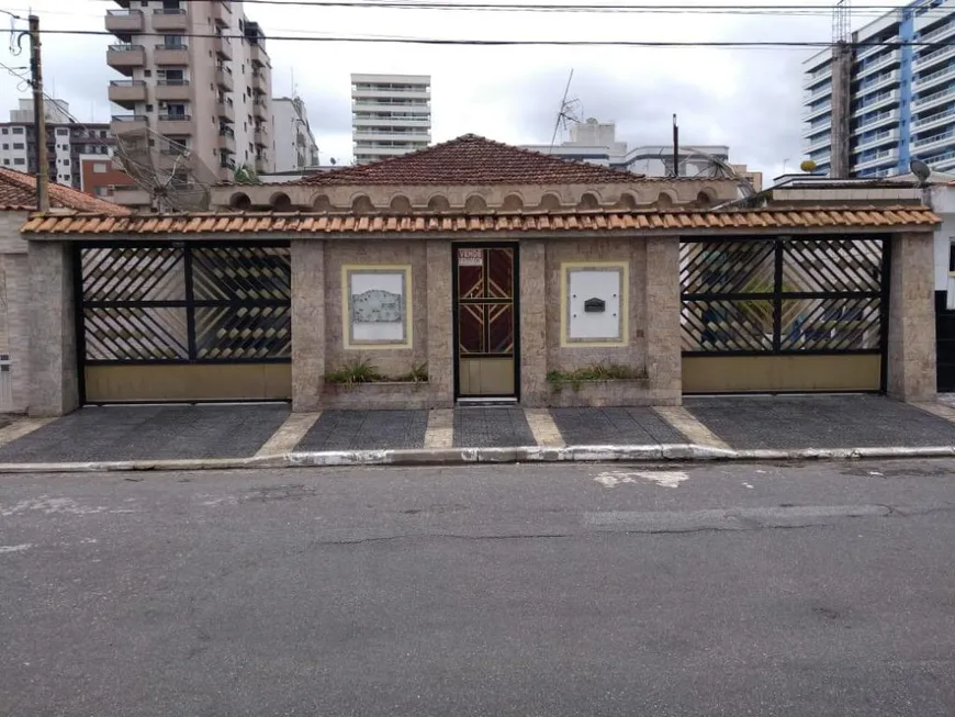 Foto 1 de Casa com 3 Quartos à venda, 280m² em Canto do Forte, Praia Grande