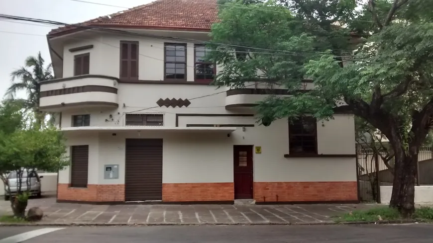 Foto 1 de Ponto Comercial para alugar, 200m² em Petrópolis, Porto Alegre