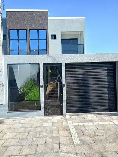 Foto 1 de Sobrado com 3 Quartos à venda, 180m² em Centro, Cascavel